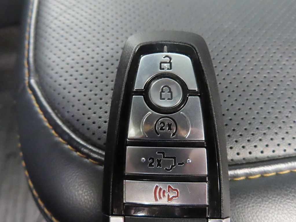 Used 2024 Ford F250 Platinum w/ FX4 Off-Road Package image 62