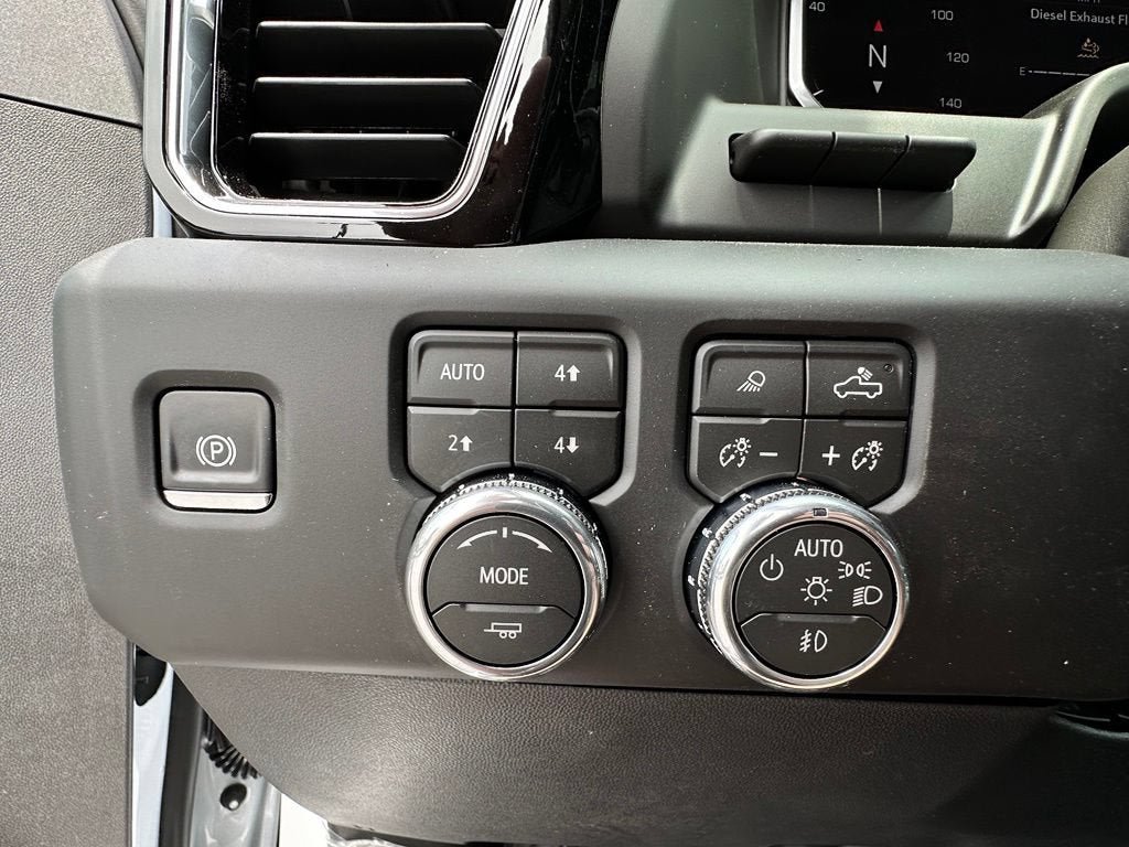 New 2026 GMC Sierra 1500 Denali w/ Denali Reserve Package AWD/4WD image 32