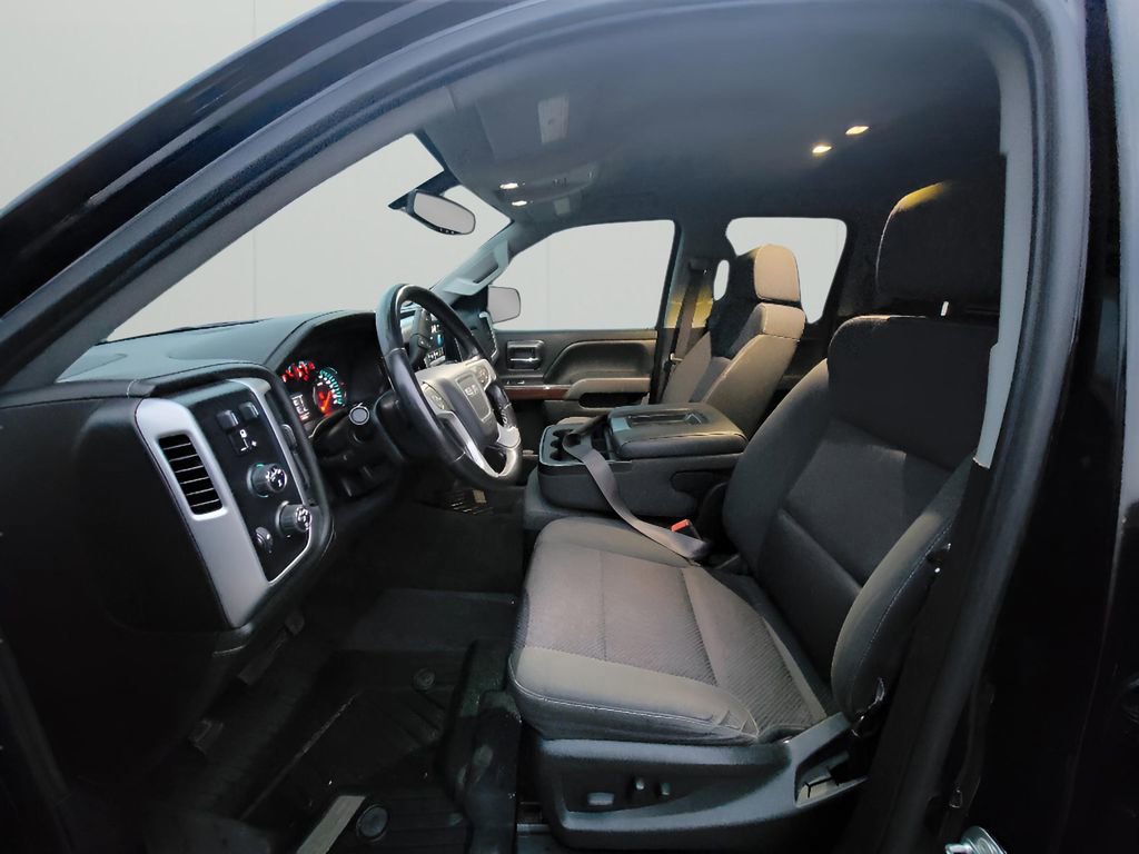 Used 2017 GMC Sierra 1500 SLE w/ SLE Value Package image 12