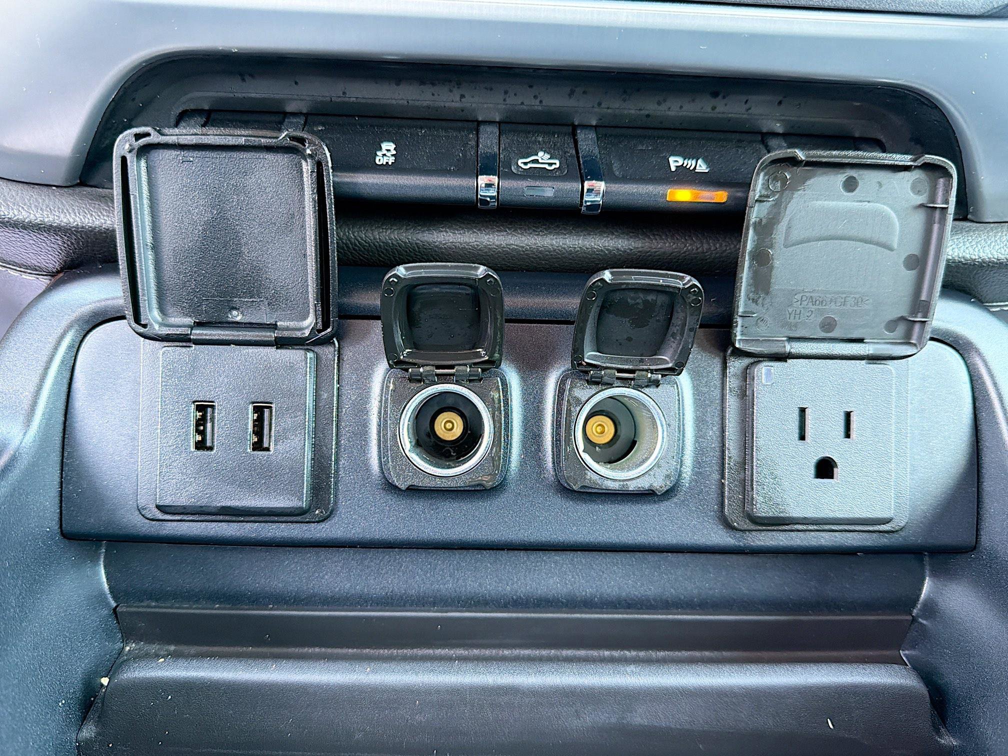 Used 2018 GMC Sierra 1500 SLT image 28