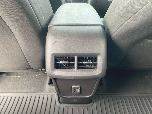 Used 2024 Chevrolet Equinox LT FWD image 20