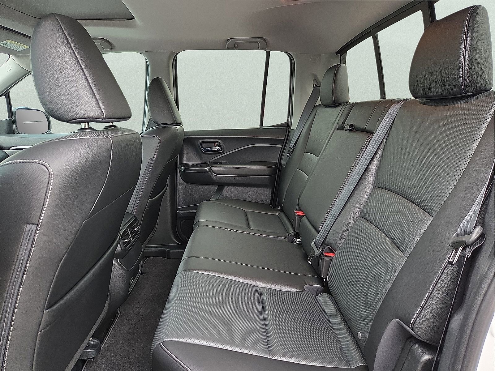 Used 2024 Honda Ridgeline RTL image 10