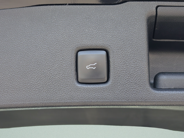 Used 2024 Ford Escape ST-Line FWD image 21