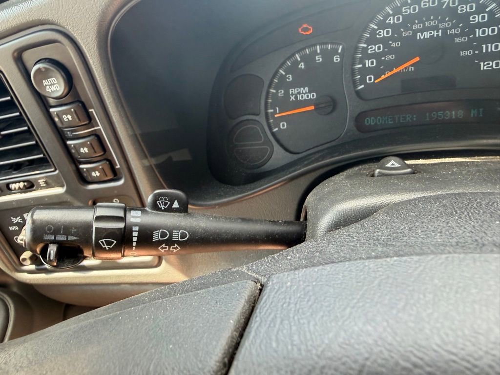 Used 2005 Chevrolet Silverado 1500 w/ Light Duty Power Package image 18