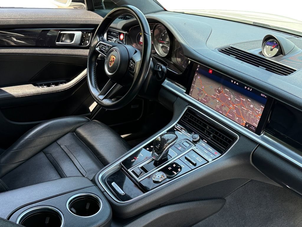 Used 2021 Porsche Panamera 4 AWD/4WD image 17
