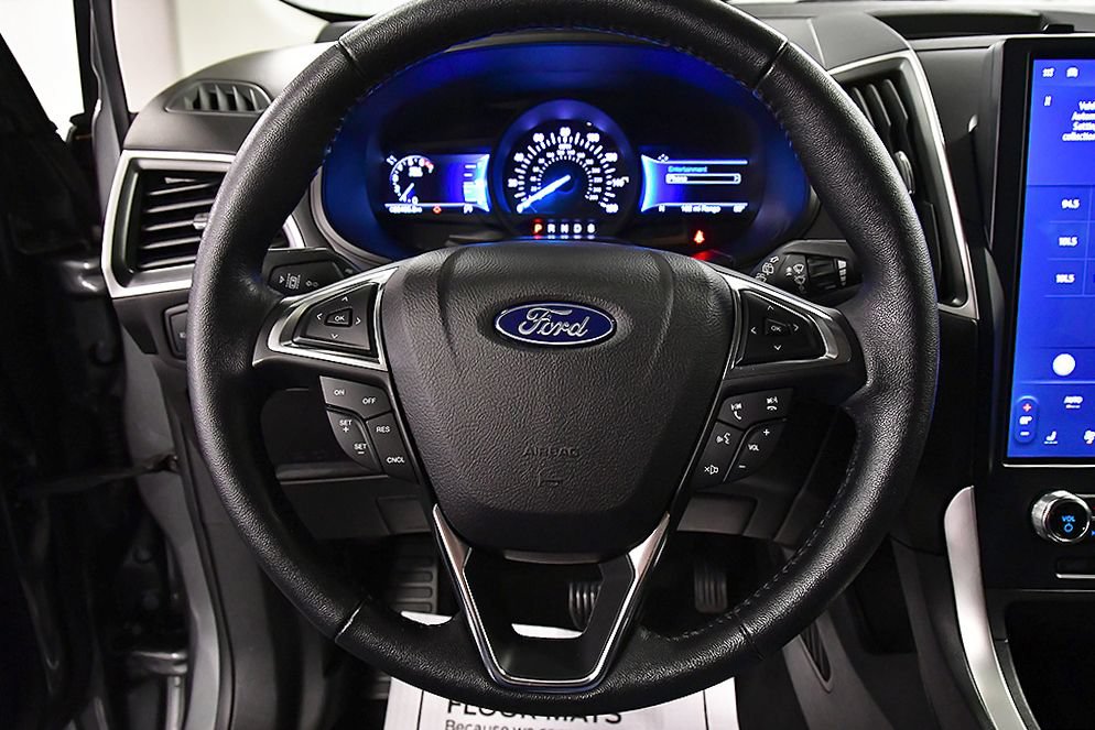 Used 2023 Ford Edge SEL w/ Sport Appearance Package AWD/4WD image 18
