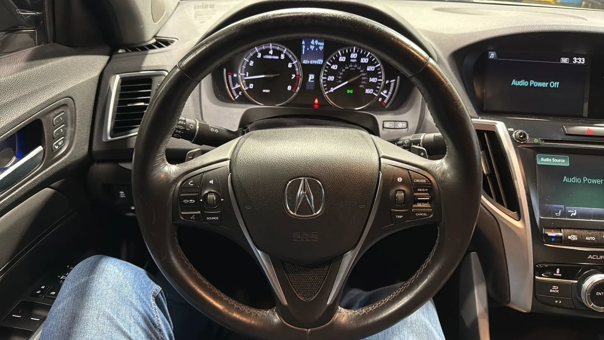 Used 2017 Acura TLX FWD image 10