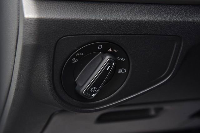 Used 2023 Volkswagen Atlas Cross Sport SE w/ Black Wheel Package image 11