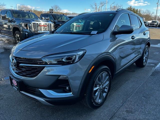 Used 2023 Buick Encore GX Essence w/ Experience Buick Package image 3