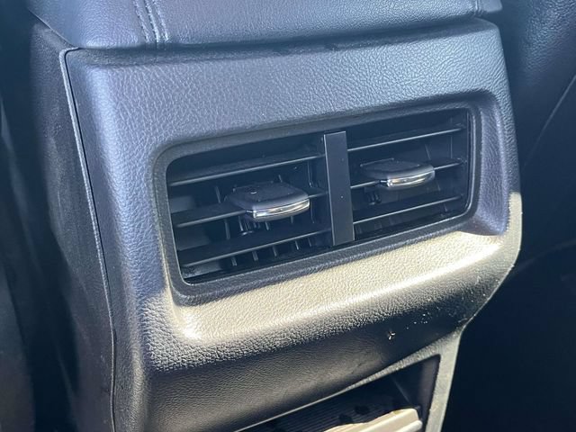 Used 2019 Ford Edge SEL w/ Equipment Group 201A AWD/4WD image 19