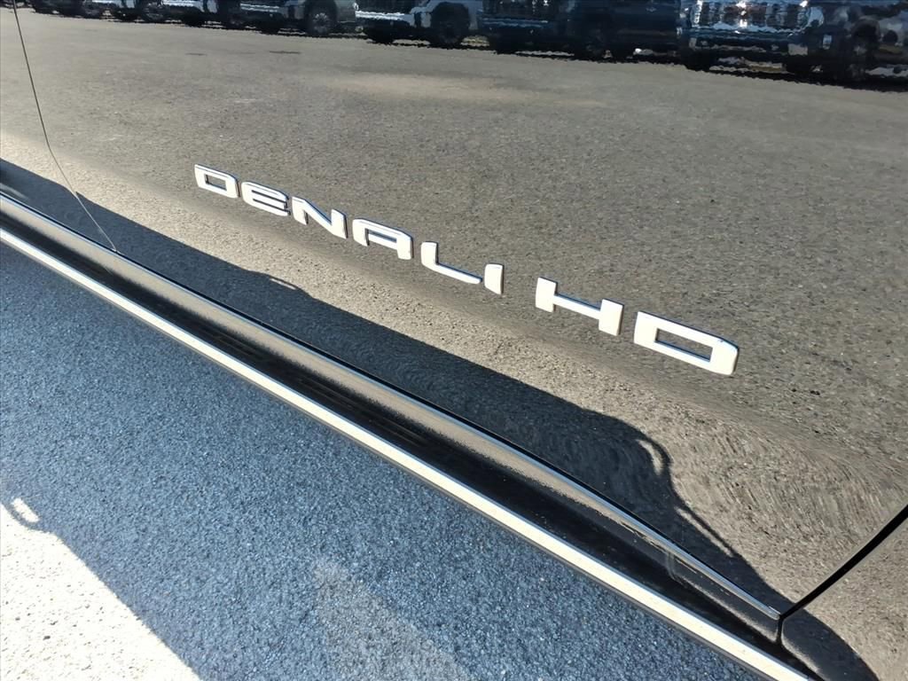 New 2026 GMC Sierra 2500 Denali Ultimate w/ Max Trailering Package AWD/4WD image 11