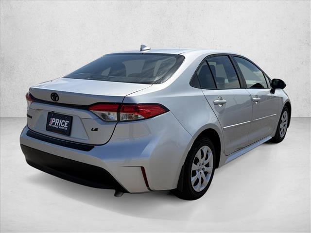 Used 2024 Toyota Corolla LE FWD image 5