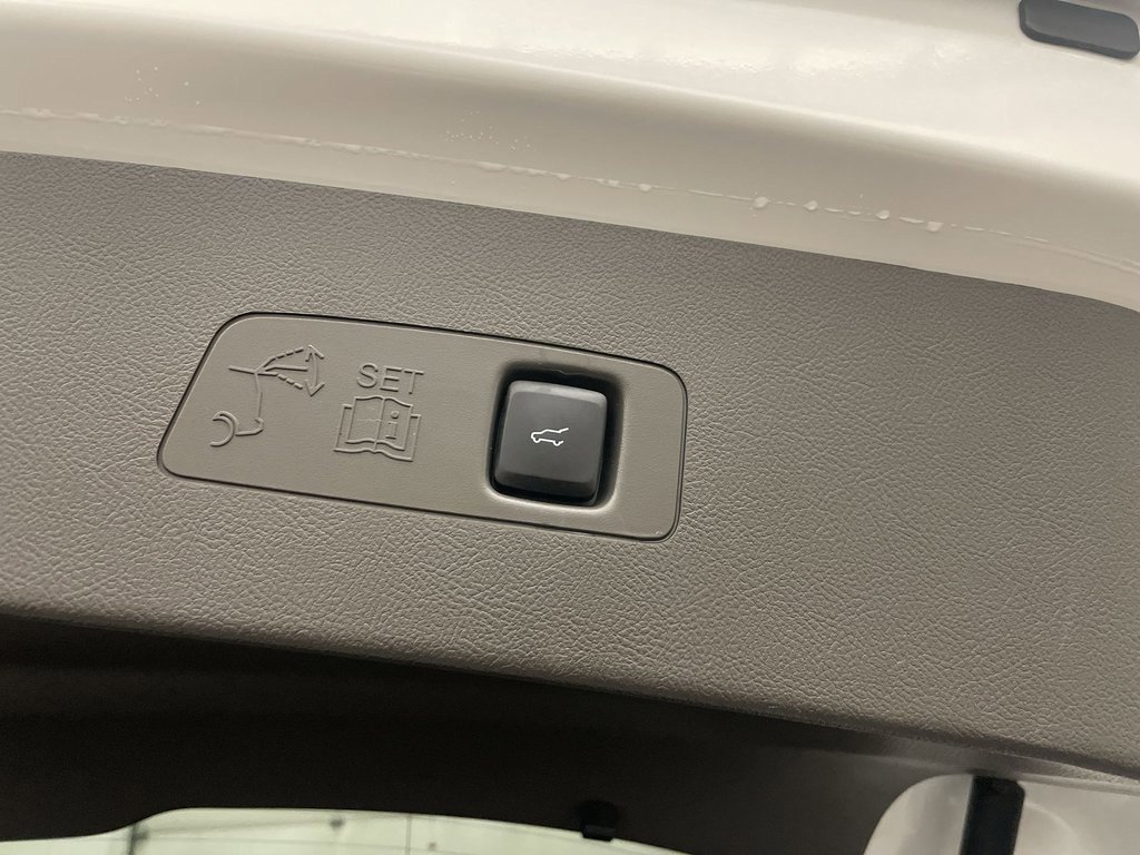 Used 2022 Lincoln Corsair Reserve w/ Equipment Group 201A image 30