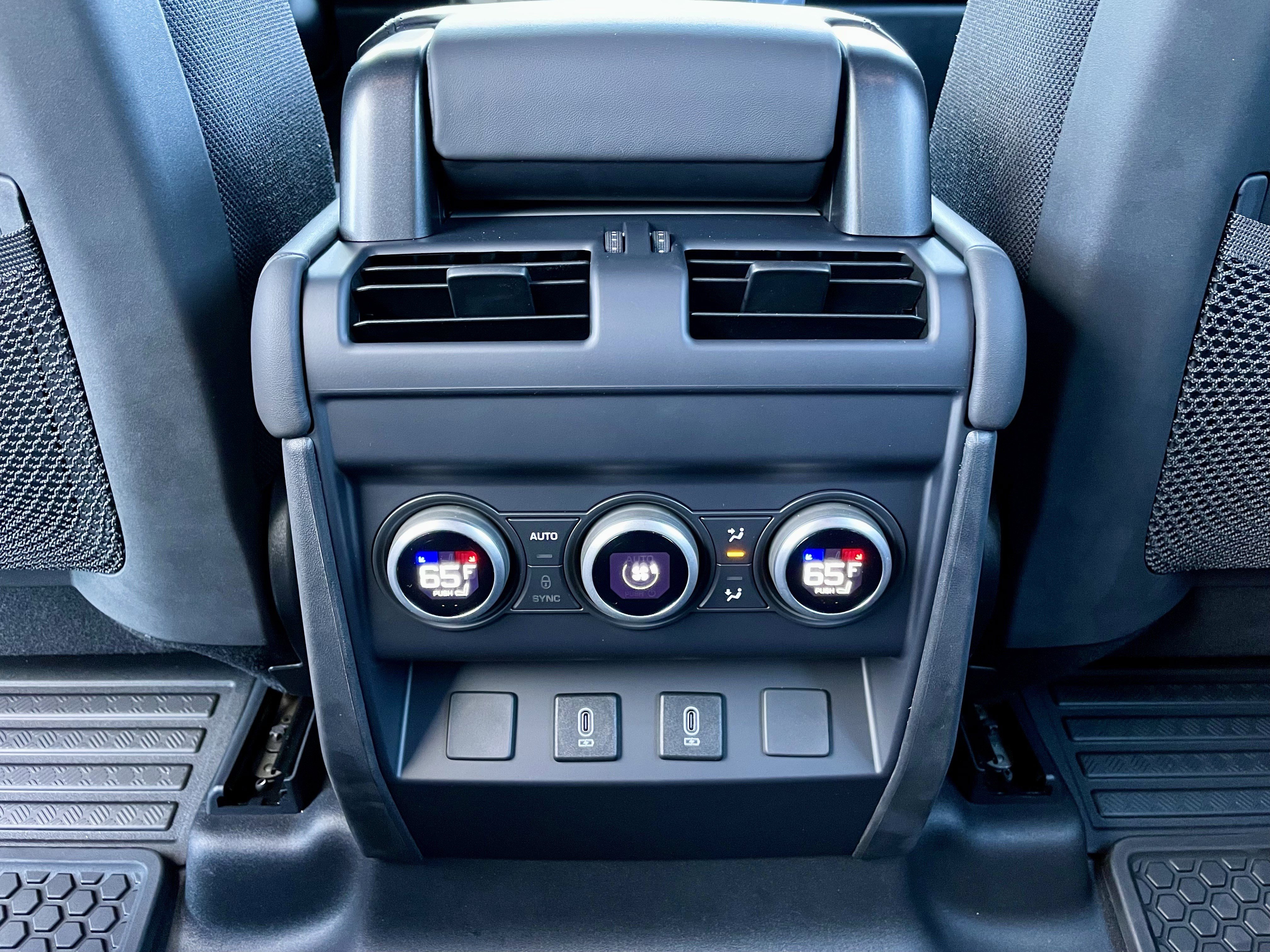 New 2026 Land Rover Defender 110 V8 image 26