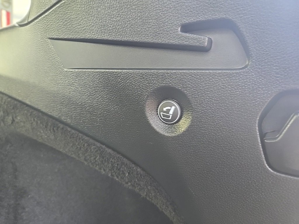 Used 2023 Honda Passport EX-L image 39