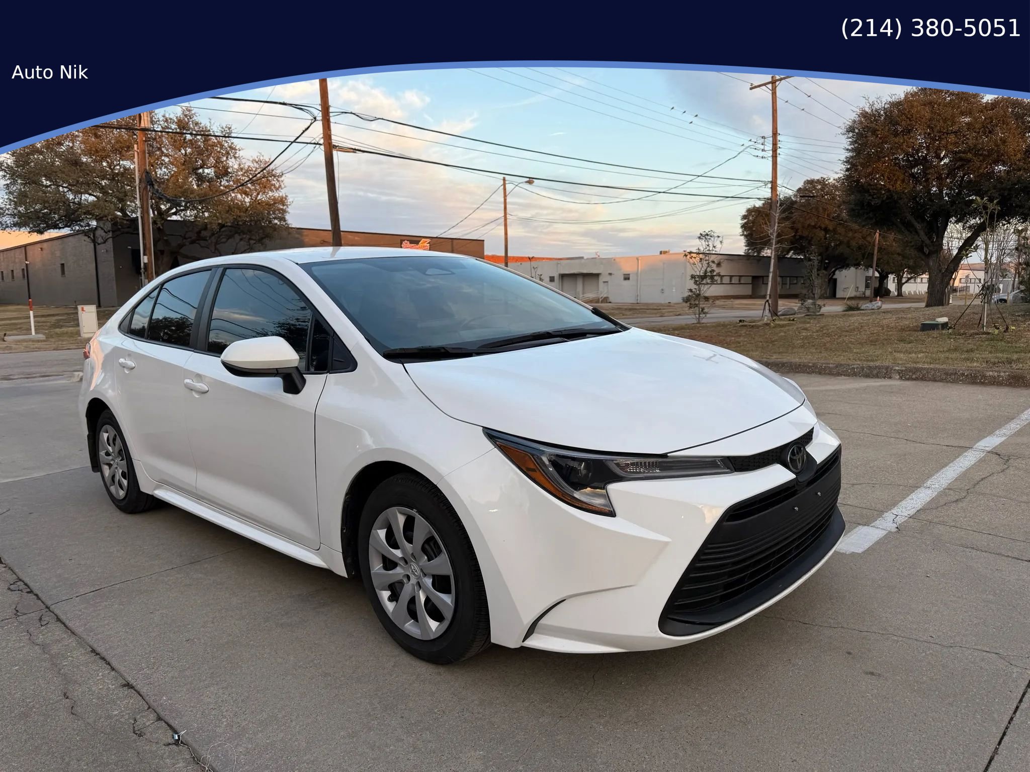 Used 2025 Toyota Corolla LE image 1