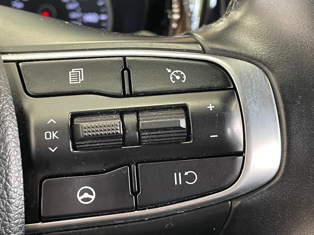 Used 2022 Kia K5 GT-Line AWD/4WD image 23
