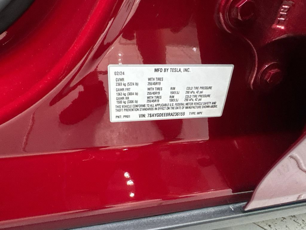 Used 2024 Tesla Model Y Long Range AWD/4WD image 86