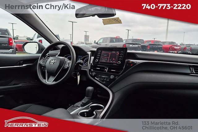 Used 2023 Toyota Camry LE image 25