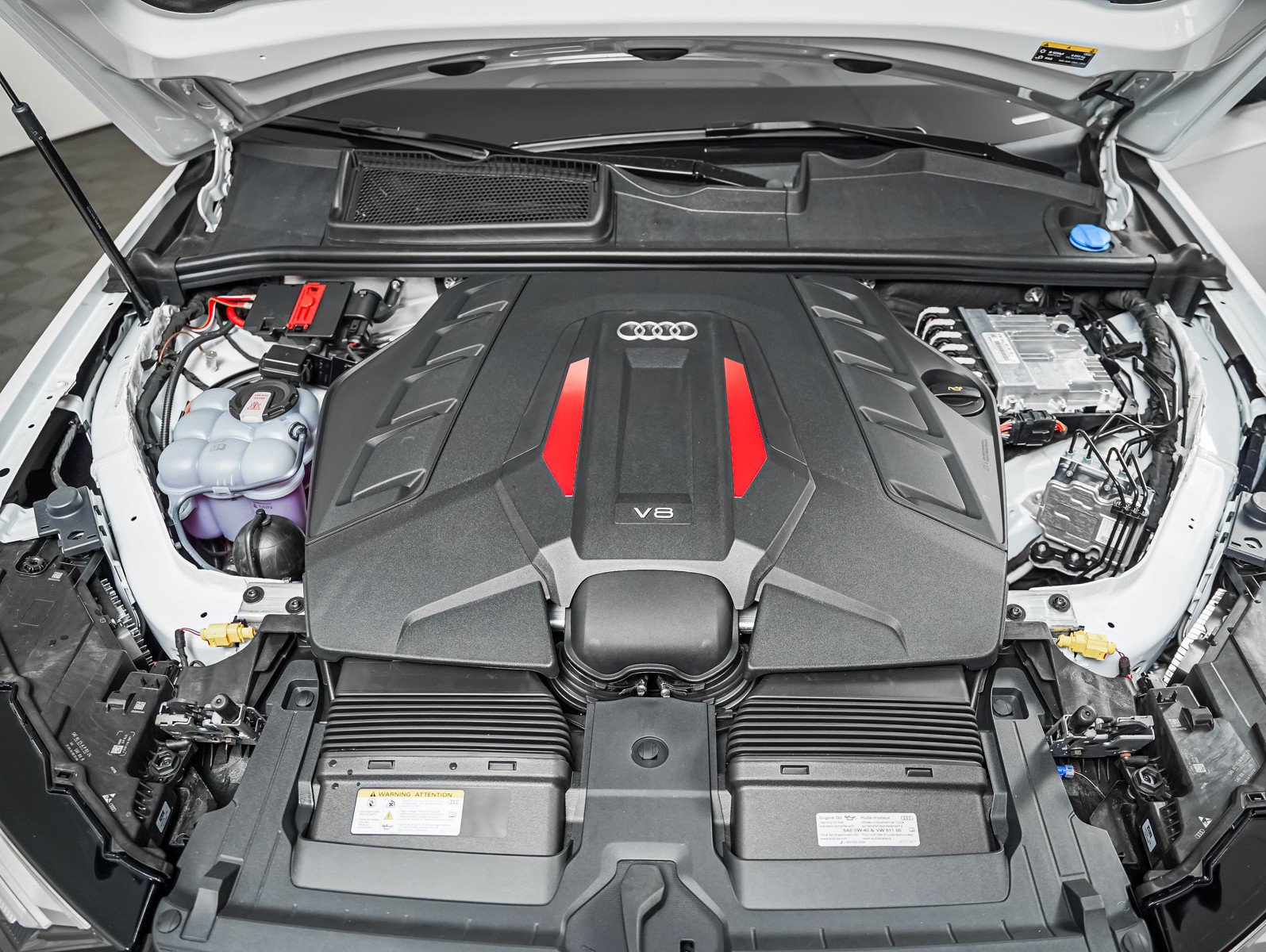 New 2026 Audi SQ7 Premium Plus AWD/4WD image 4