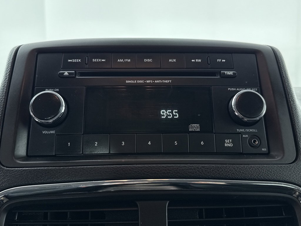 Used 2016 Dodge Grand Caravan SE w/ Quick Order Package 29E SE image 13