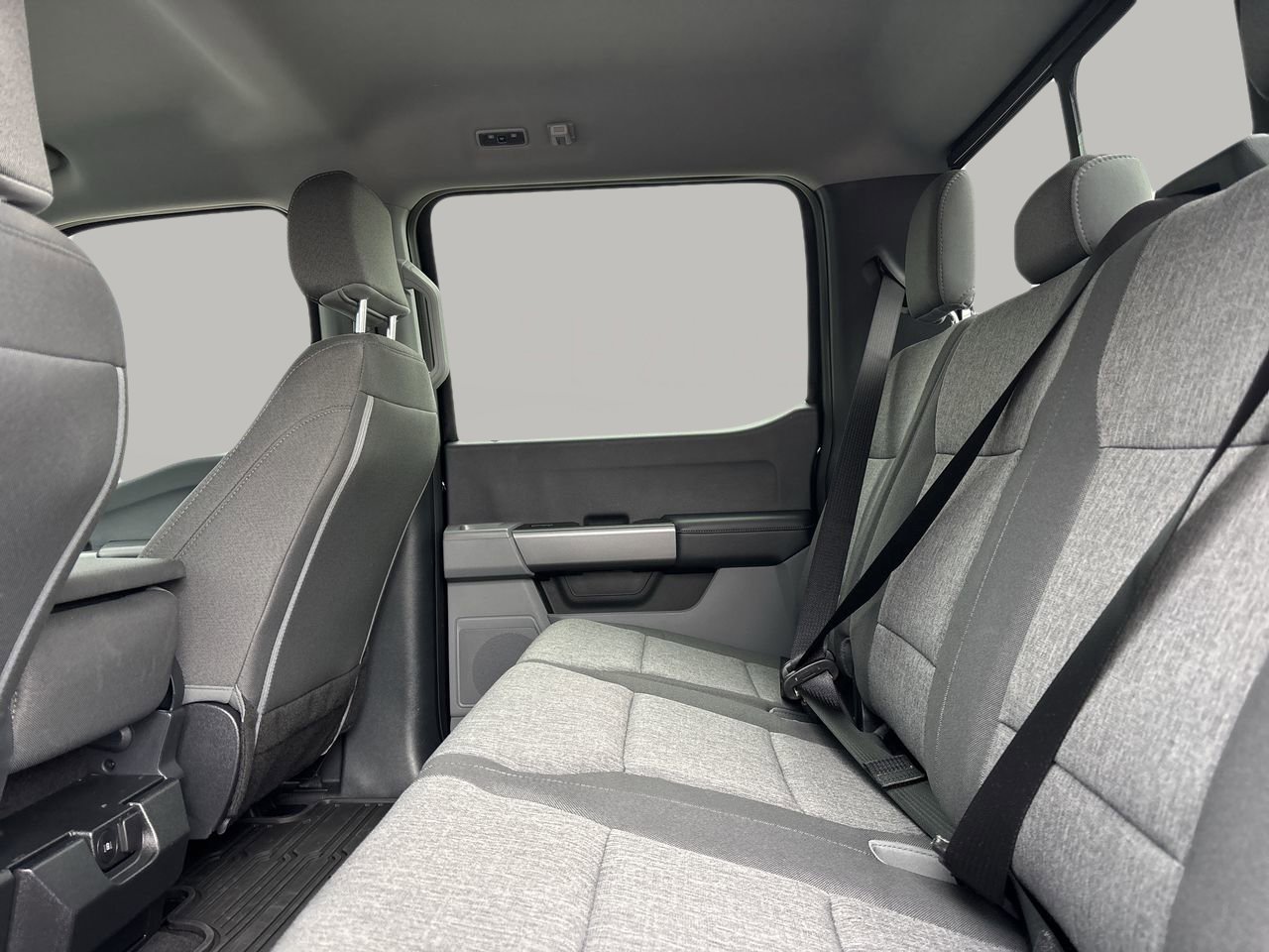 Used 2025 Ford F250 XL w/ STX Appearance Package AWD/4WD image 15