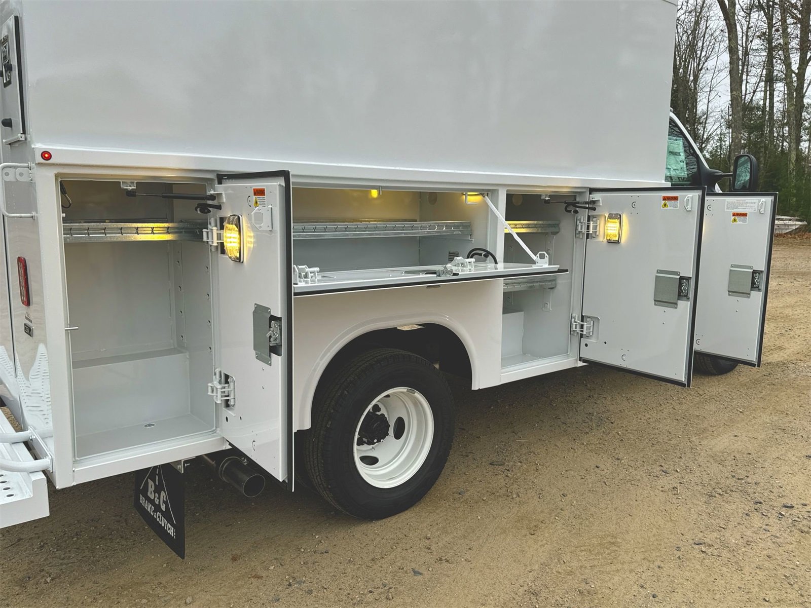 New 2025 Ford E-350 and Econoline 350 Super Duty w/ Power Equipment Group image 22