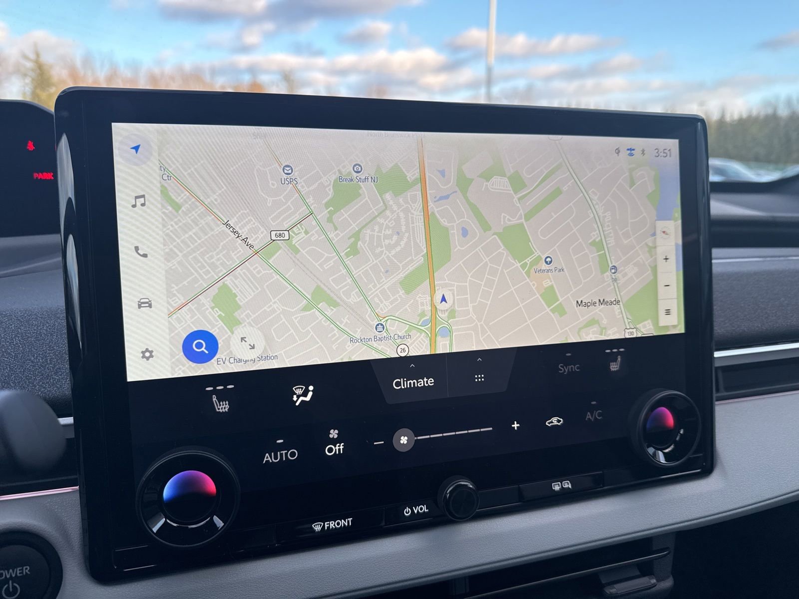 Used 2026 Subaru Solterra Premium image 15