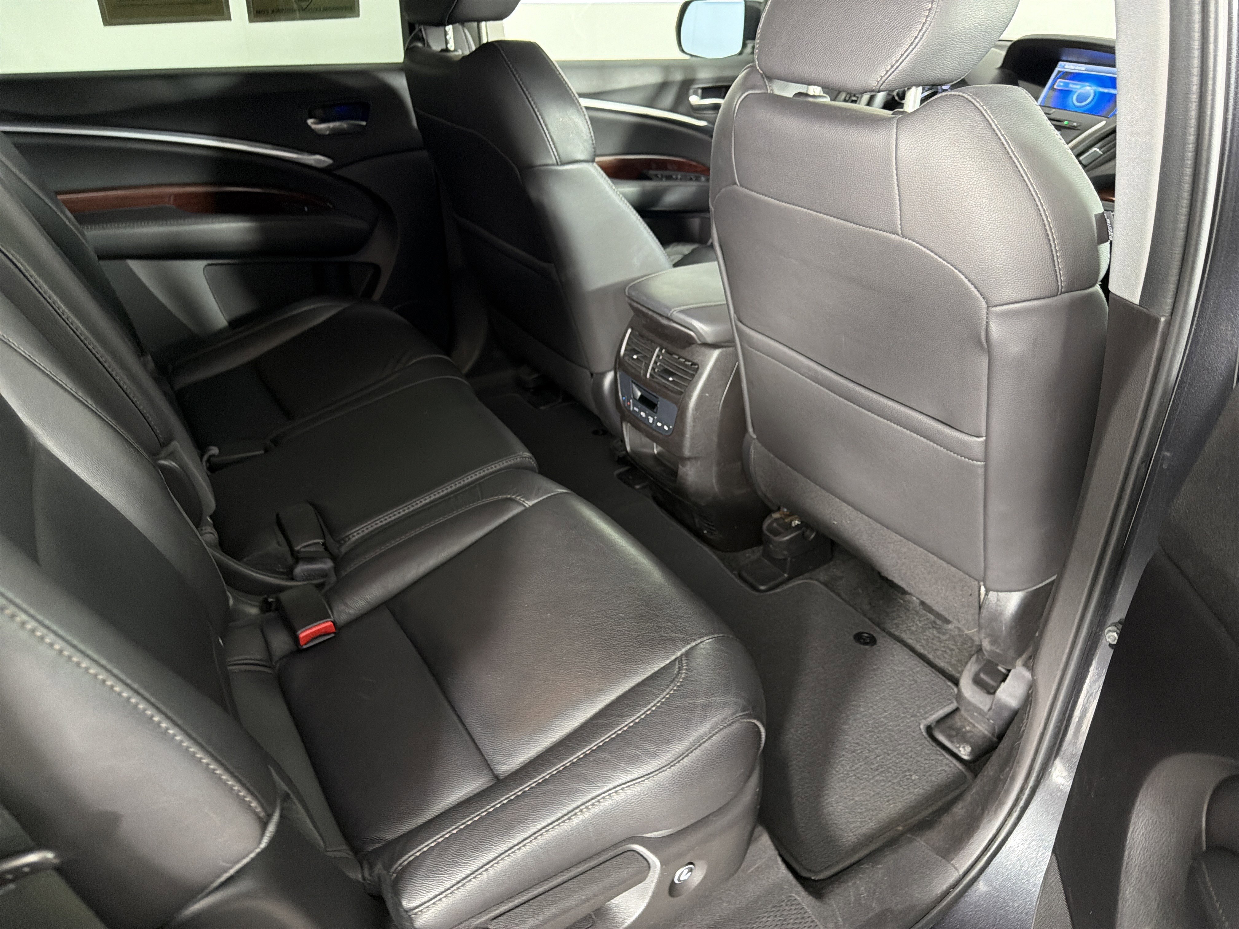 Used 2015 Acura MDX SH-AWD w/ Technology Package image 28