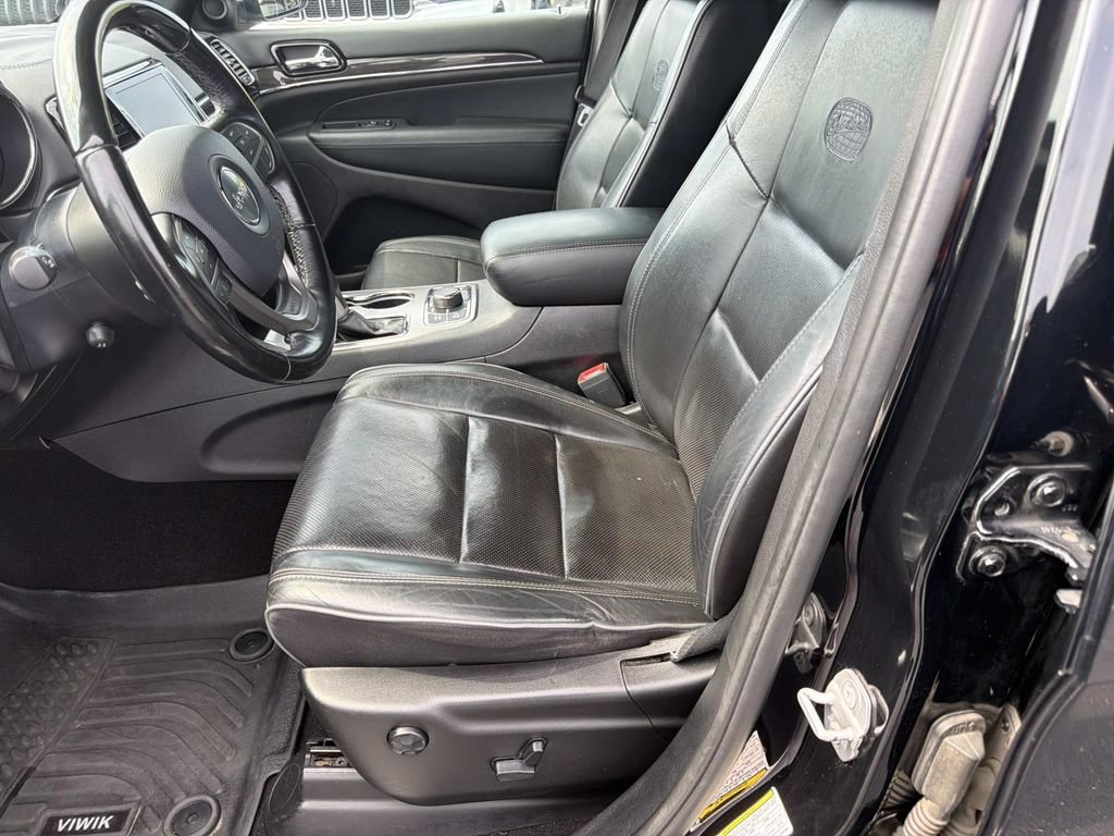 Used 2020 Jeep Grand Cherokee Overland AWD/4WD image 20
