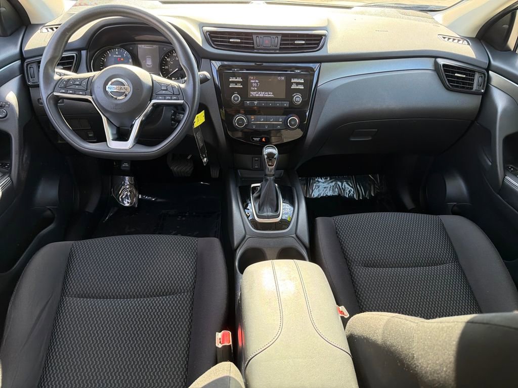 Used 2018 Nissan Rogue Sport S w/ S Appearance Package image 14