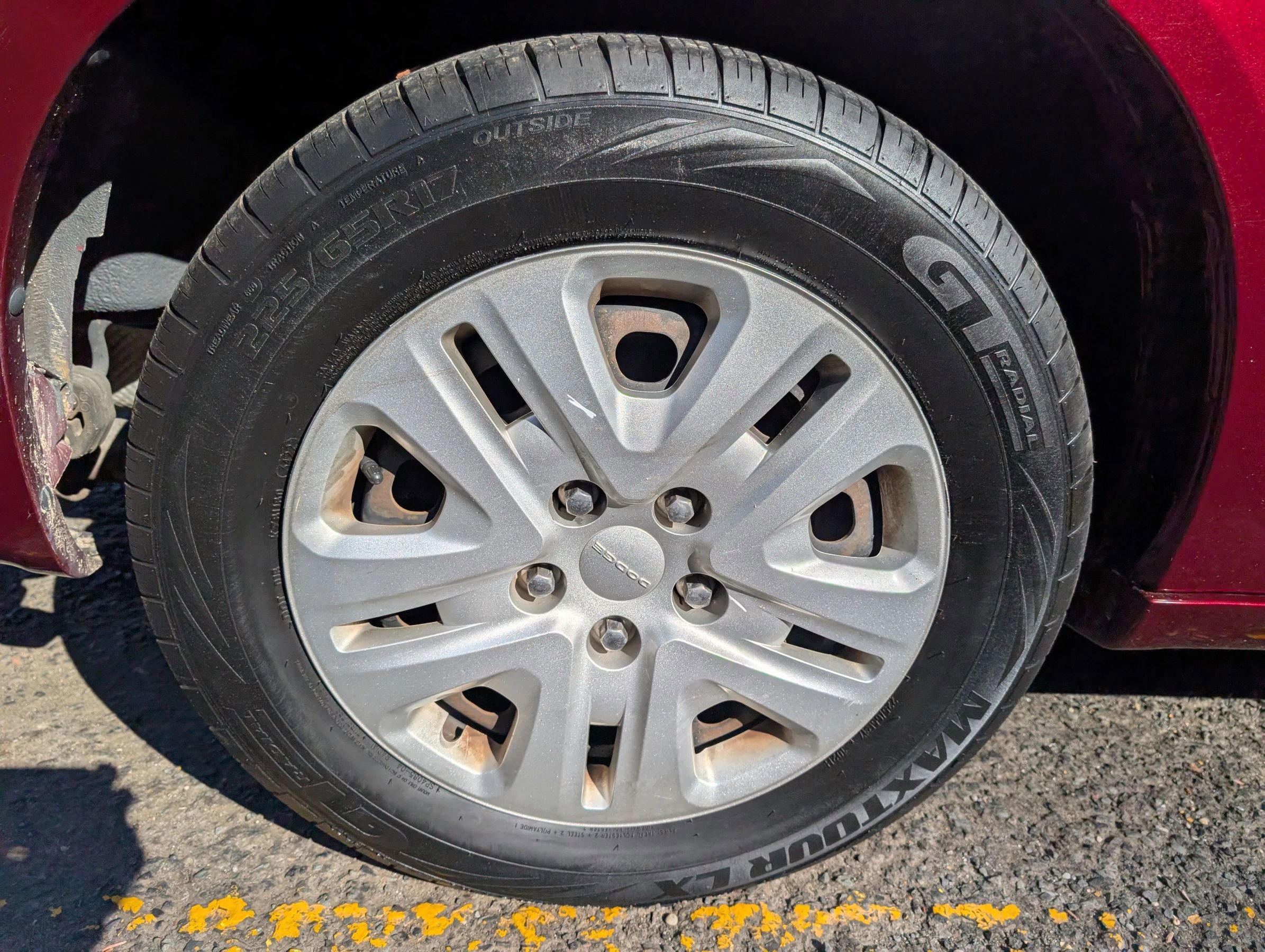 Used 2017 Dodge Grand Caravan SE image 38