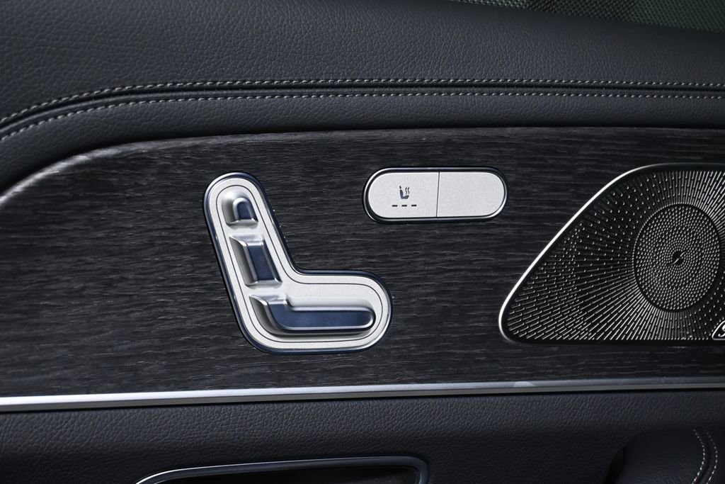 New 2026 Mercedes-Benz GLS 580 4MATIC image 27