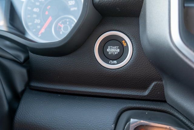 New 2026 RAM 1500 4x4 Crew Cab image 22