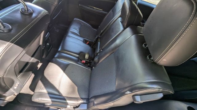 Used 2020 Dodge Journey Crossroad FWD image 20