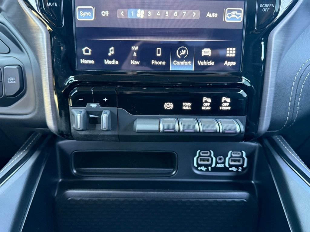 Used 2024 RAM 2500 Rebel w/ Towing Technology Group AWD/4WD image 26