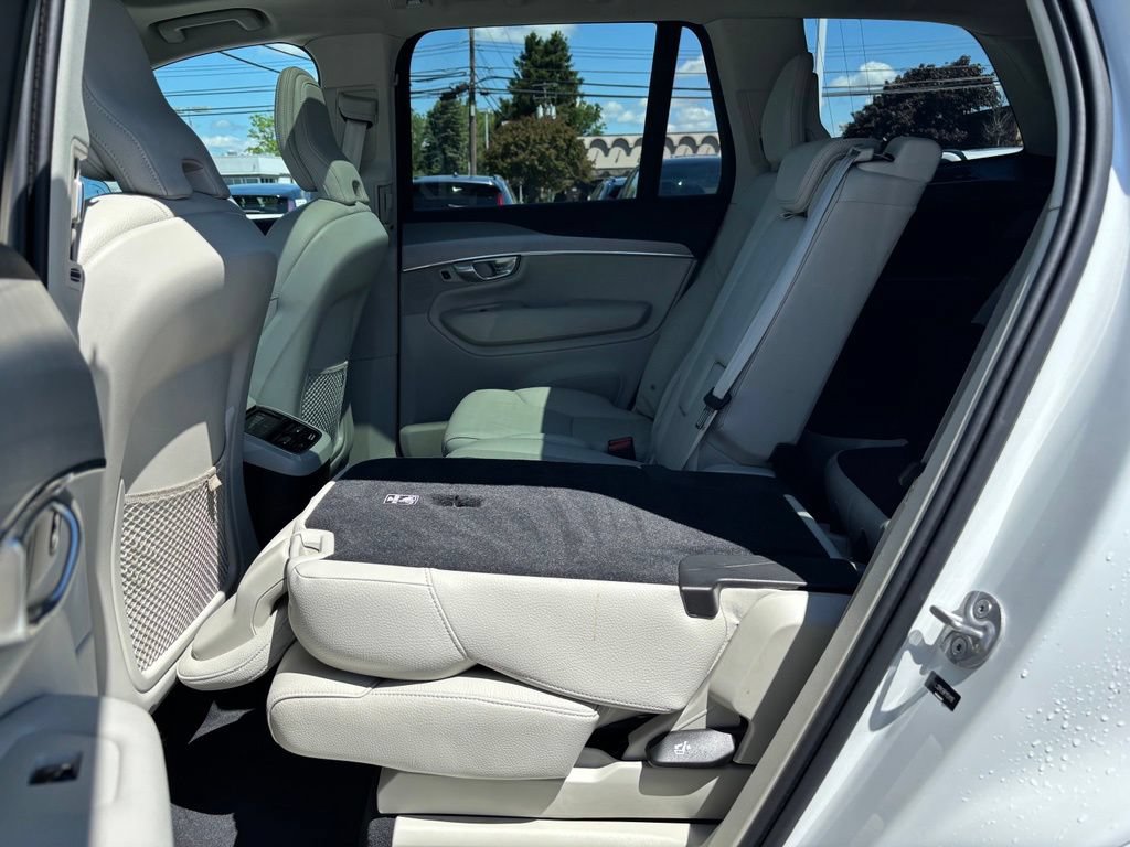Used 2024 Volvo XC90 B5 Core w/ Climate Package AWD/4WD image 21
