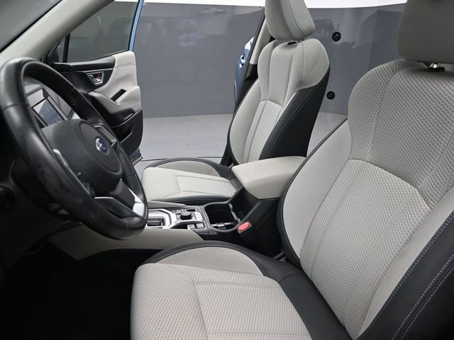 Used 2019 Subaru Forester Premium AWD/4WD image 19