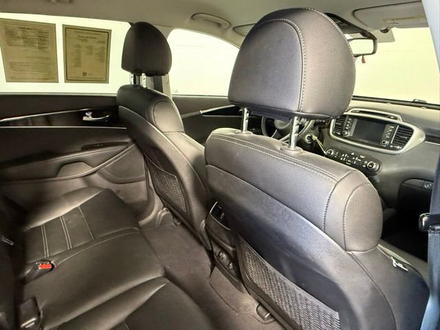 Used 2018 Kia Sorento FWD image 37