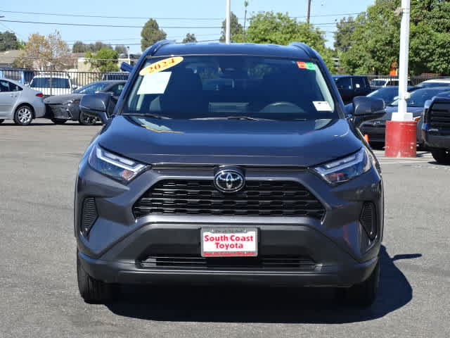 Used 2024 Toyota RAV4 XLE FWD image 3