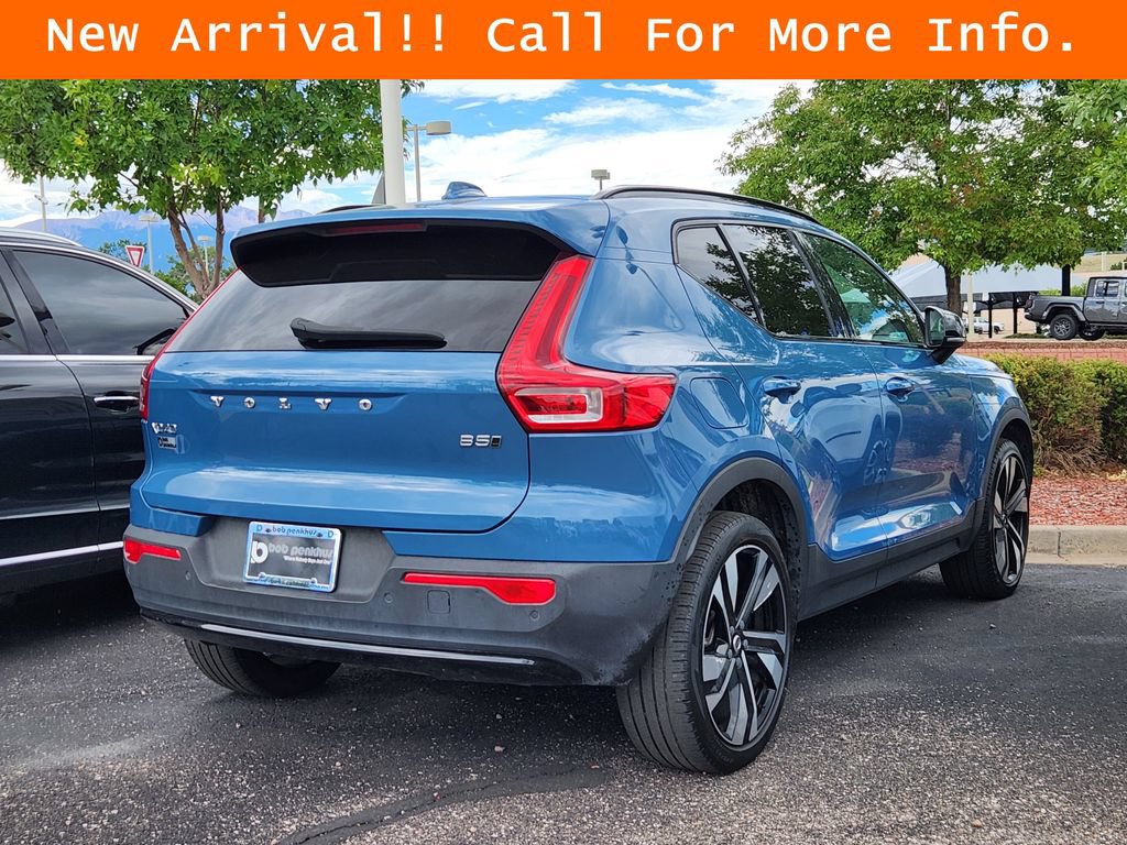 Used 2024 Volvo XC40 B5 Plus w/ Climate Package AWD/4WD image 7