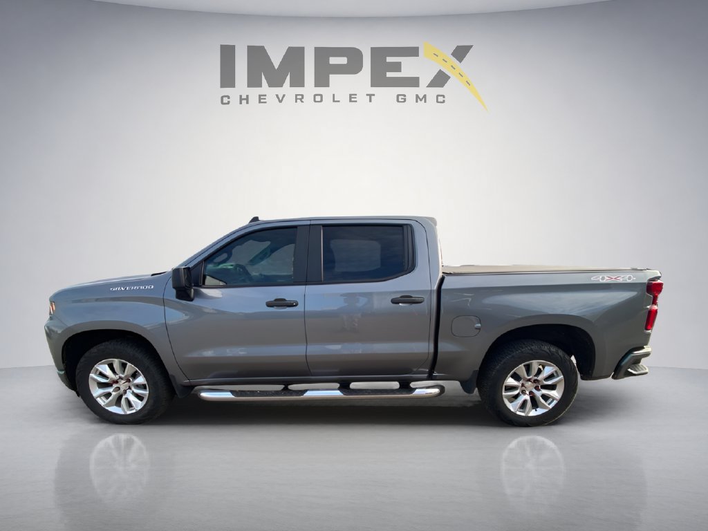 Used 2021 Chevrolet Silverado 1500 Custom AWD/4WD image 3