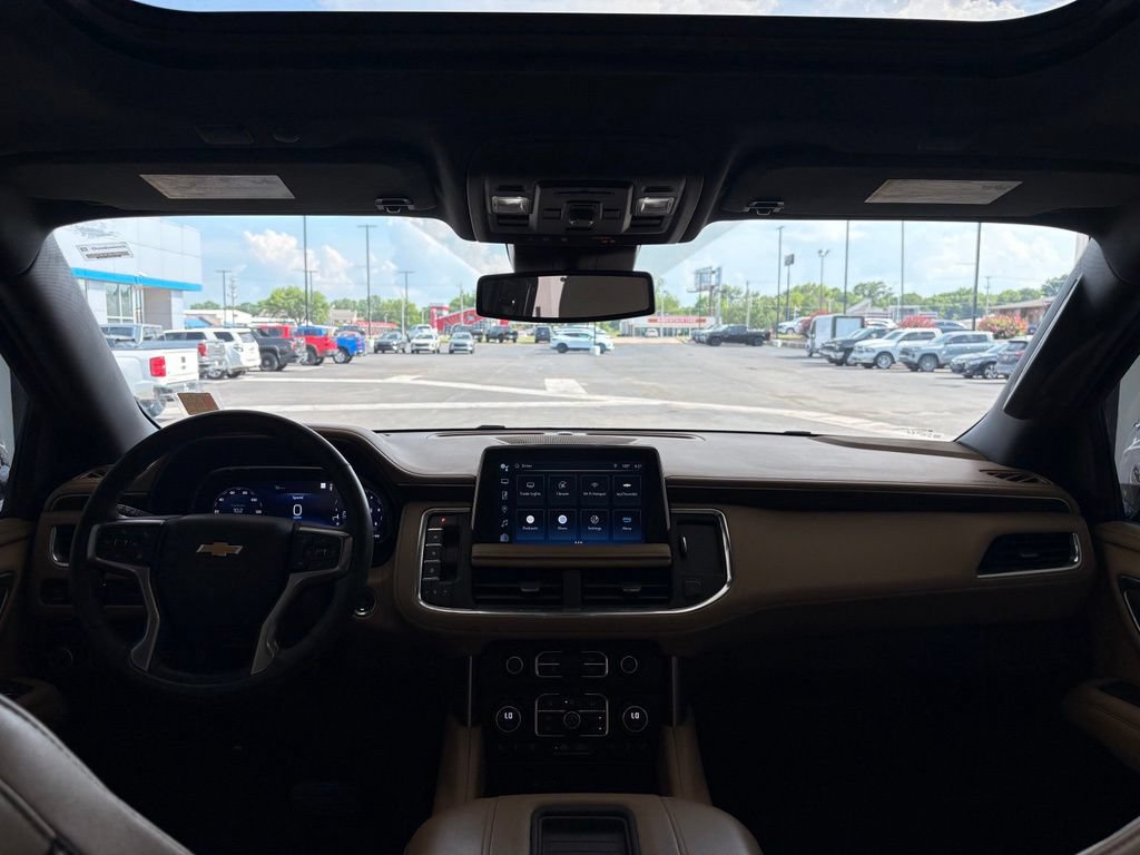 Used 2023 Chevrolet Suburban Premier AWD/4WD image 50
