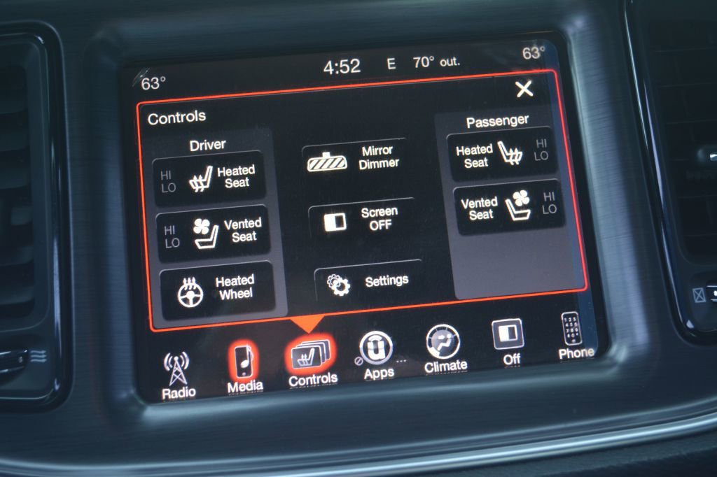 Used 2016 Dodge Challenger SXT Plus RWD image 20