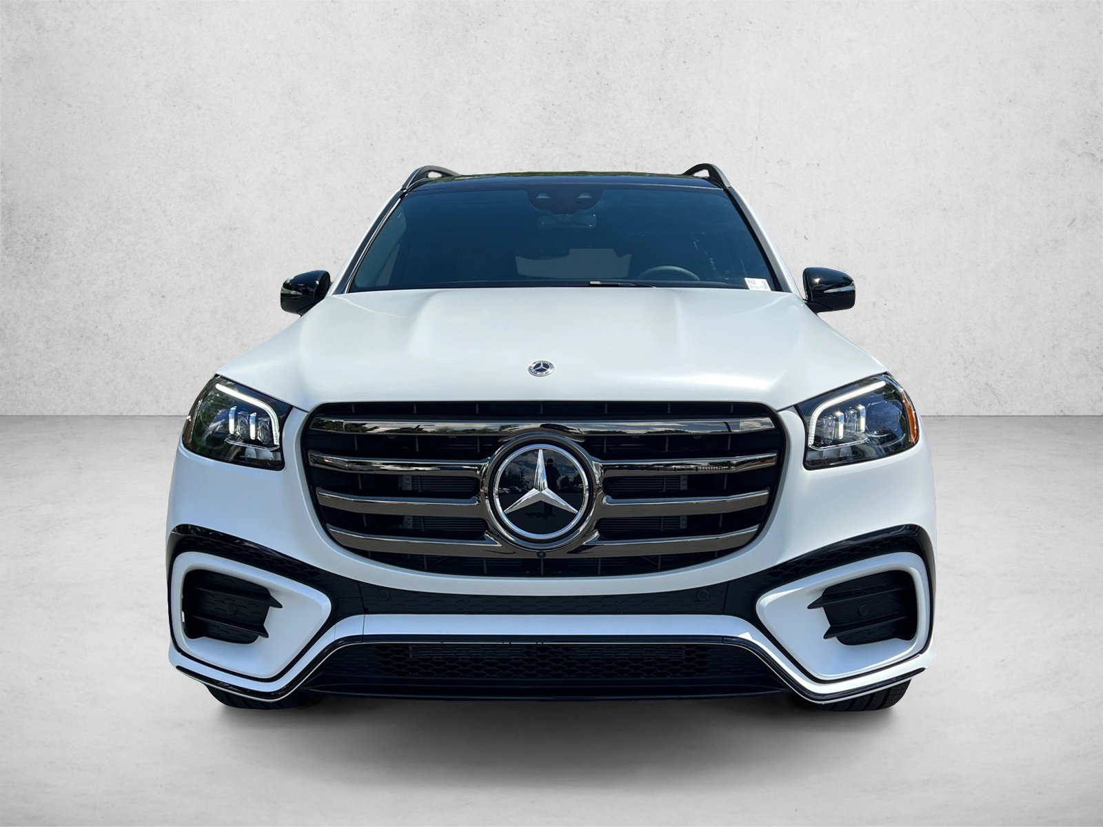 New 2026 Mercedes-Benz GLS 450 4MATIC image 2