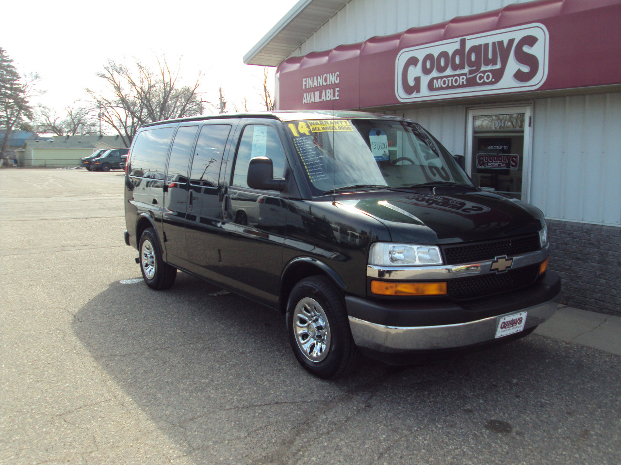 Used 2014 Chevrolet Express 1500 LT w/ LT Preferred Equipment Group AWD/4WD image 2