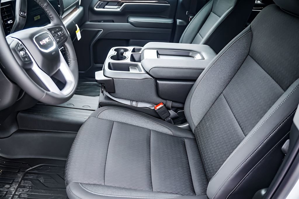 New 2026 GMC Sierra 2500 SLE image 11