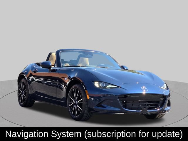 Used 2025 MAZDA MX-5 Miata Grand Touring RWD image 3