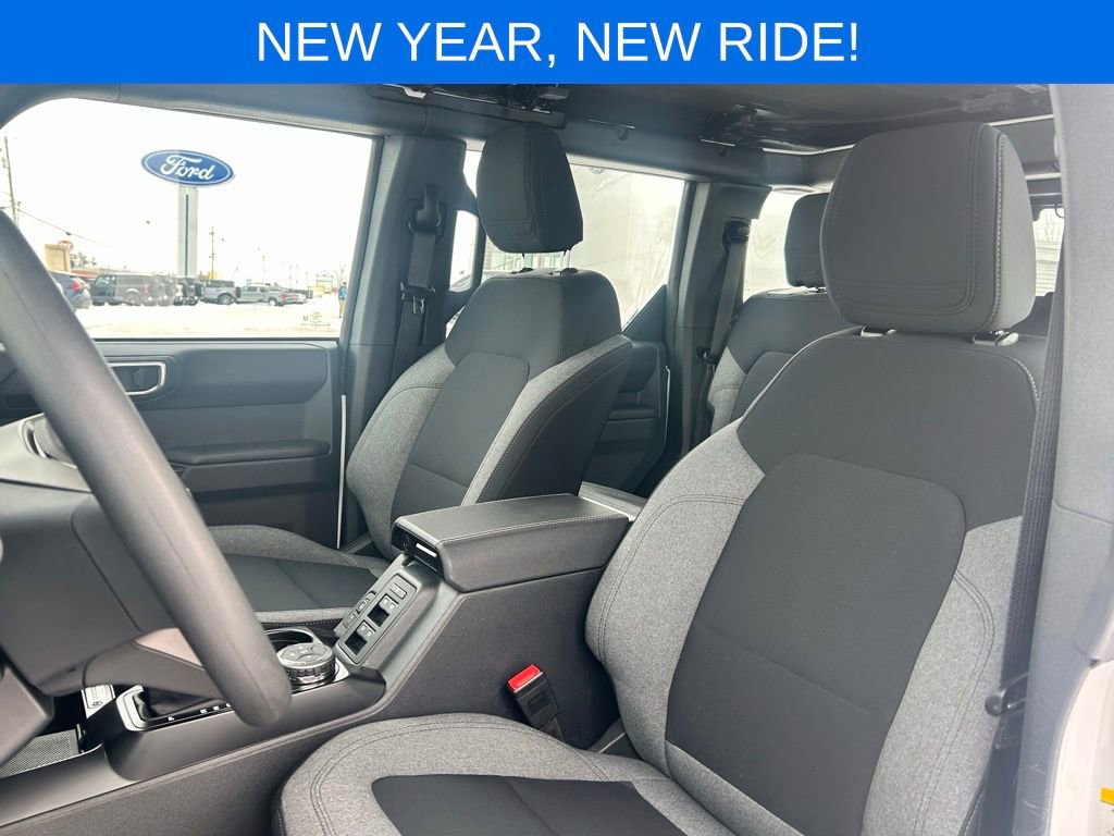 Used 2025 Ford Bronco 4-Door image 15
