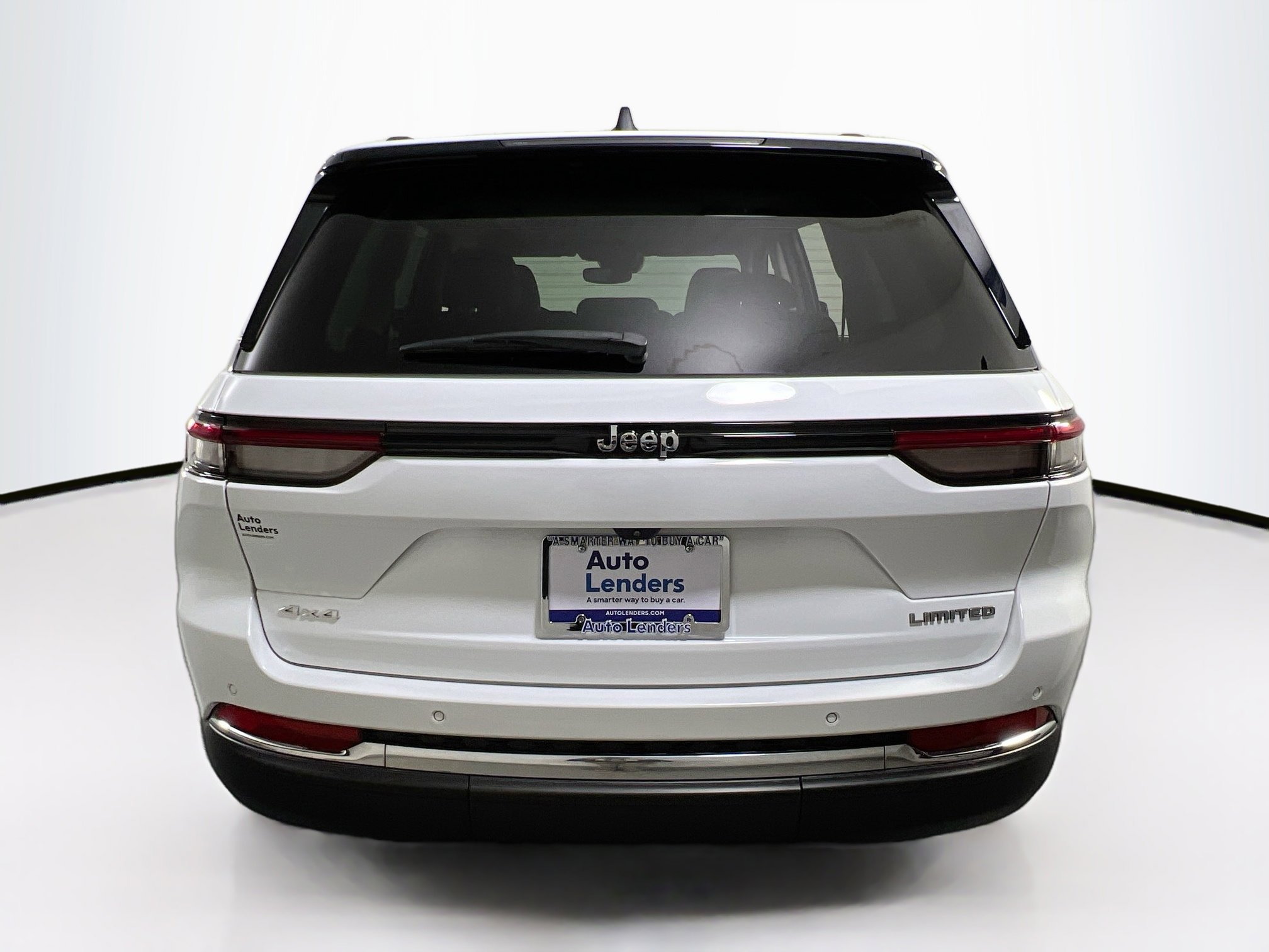 Used 2022 Jeep Grand Cherokee Limited image 6